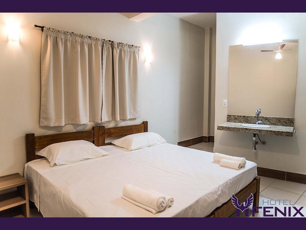 Hotel Fenix Assis Zimmer foto